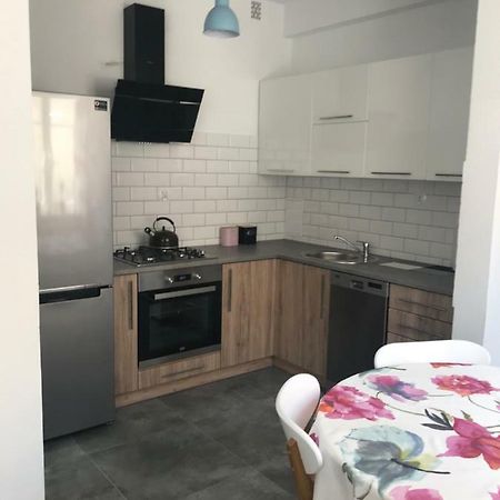 Klimatyczne Mieszkanie Na Starym Miescie 프우크 외부 사진
